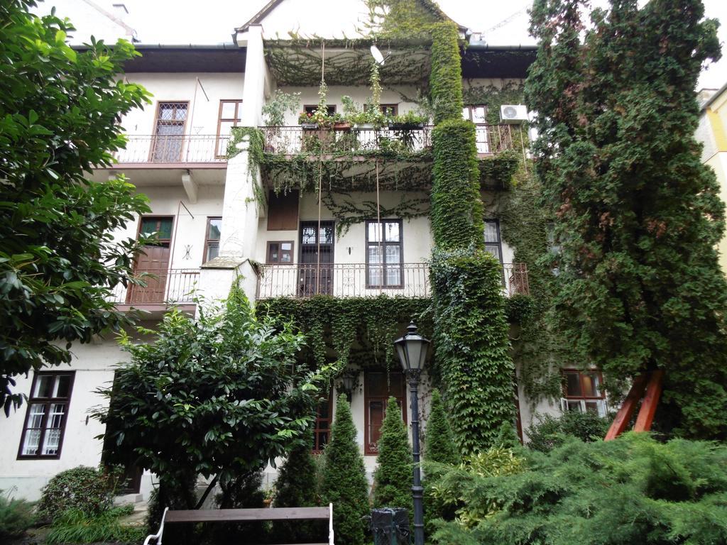 Casa Nora Otel Budapeşte Dış mekan fotoğraf